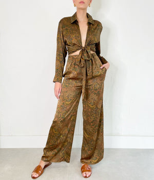 Ariana Set in Brown Multi