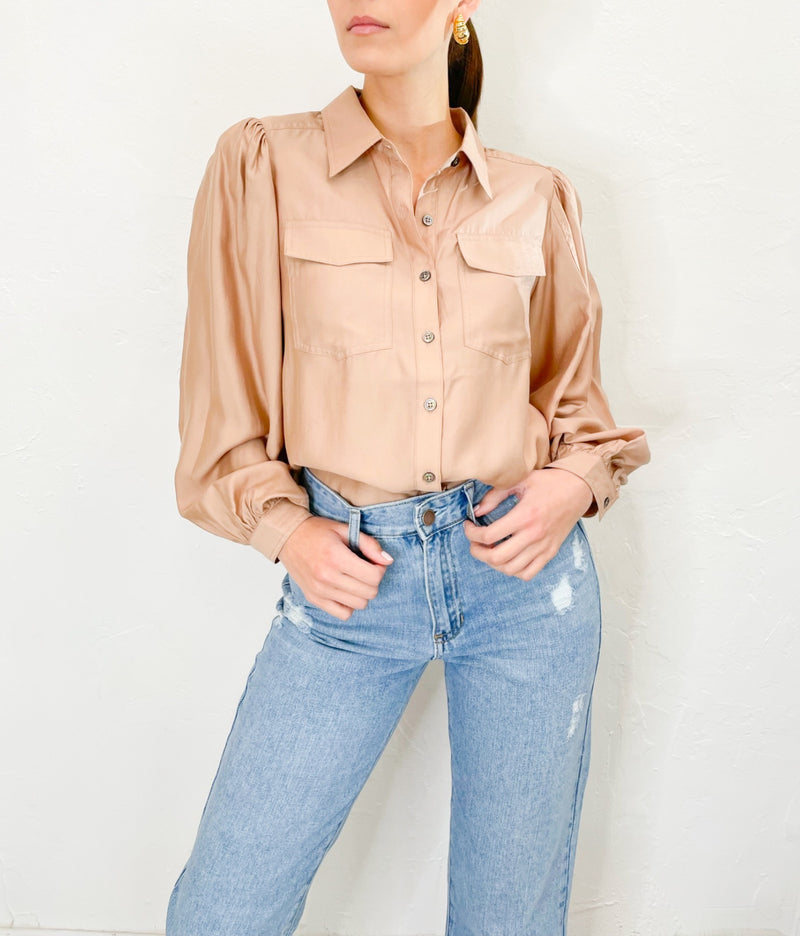 Bella Blouse in Sand
