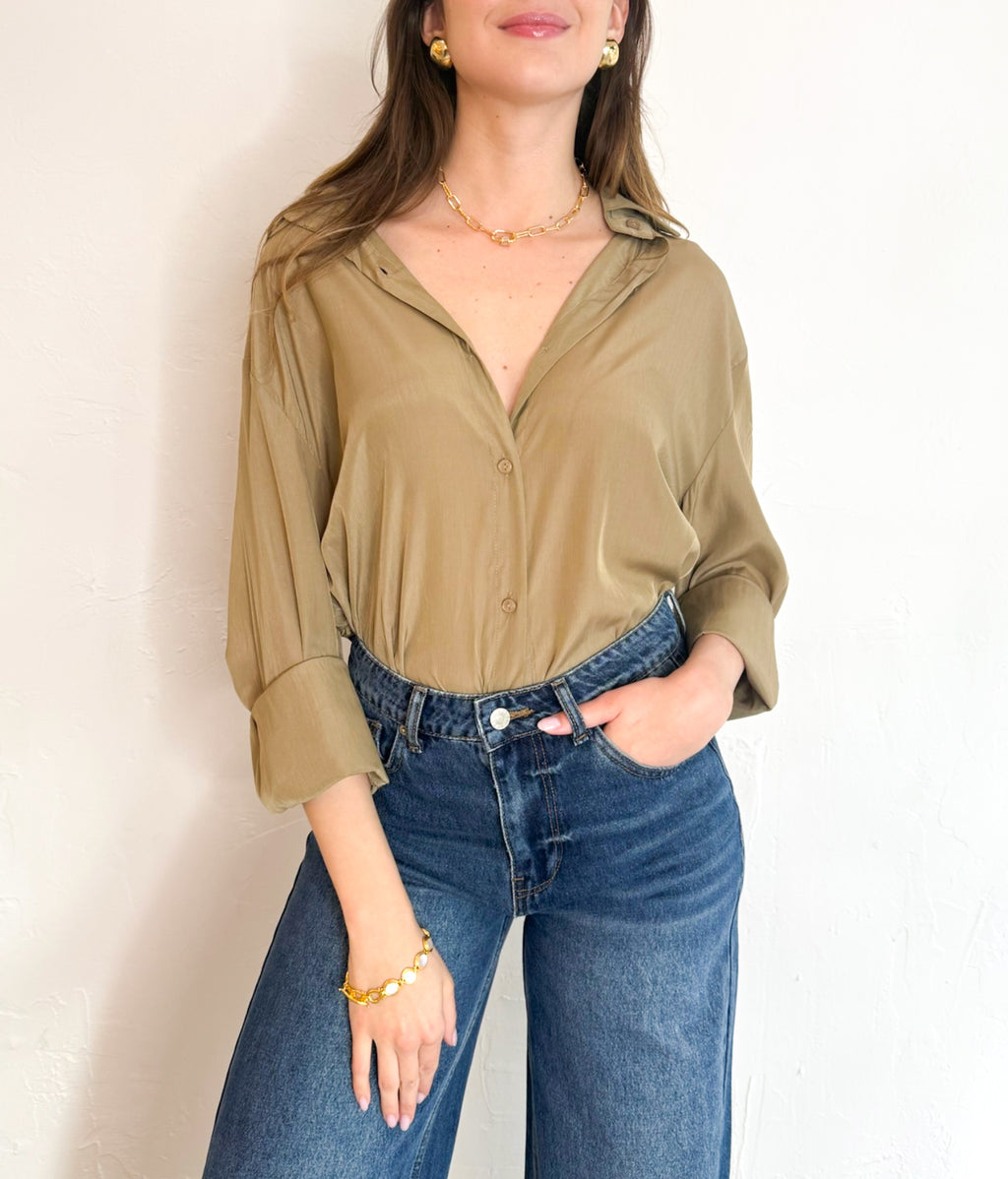 Chelsea Top in Taupe
