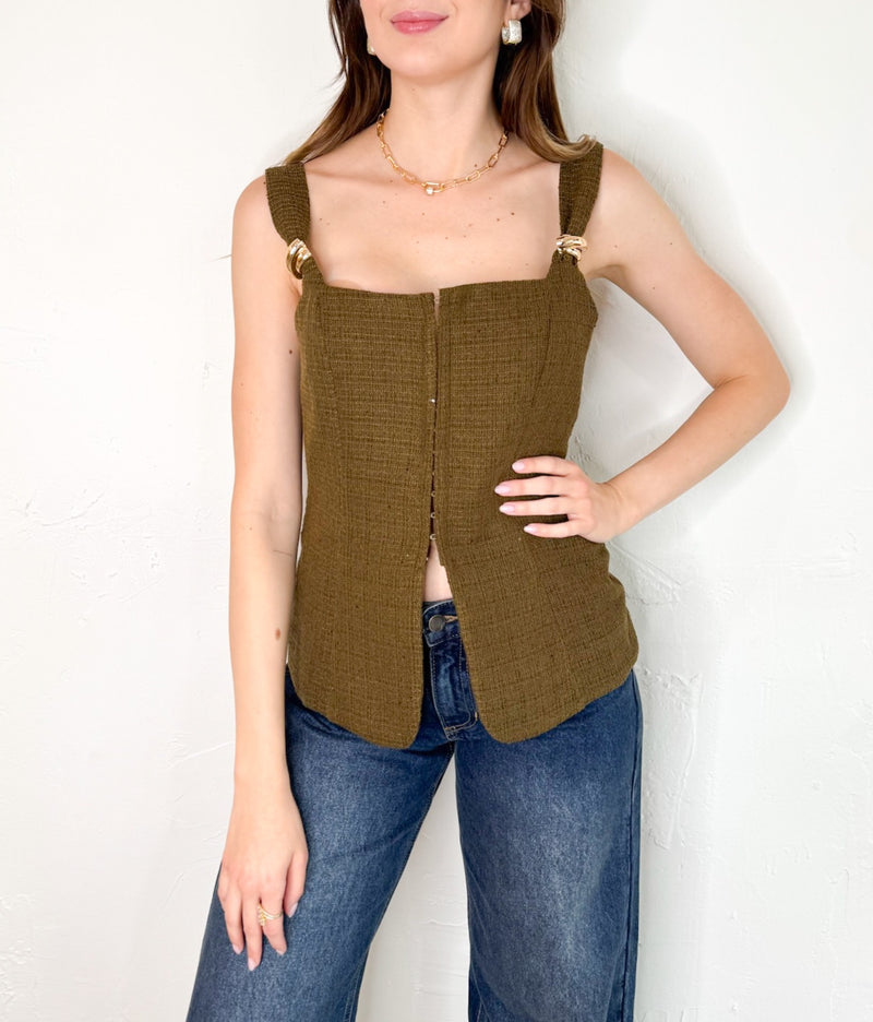 Olivia Top in Olive