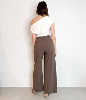 Hannah Pants in Brown
