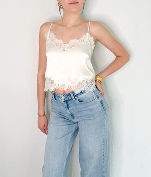 Lay Top in Cream