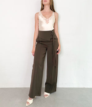 Dianelys Pants in Olive
