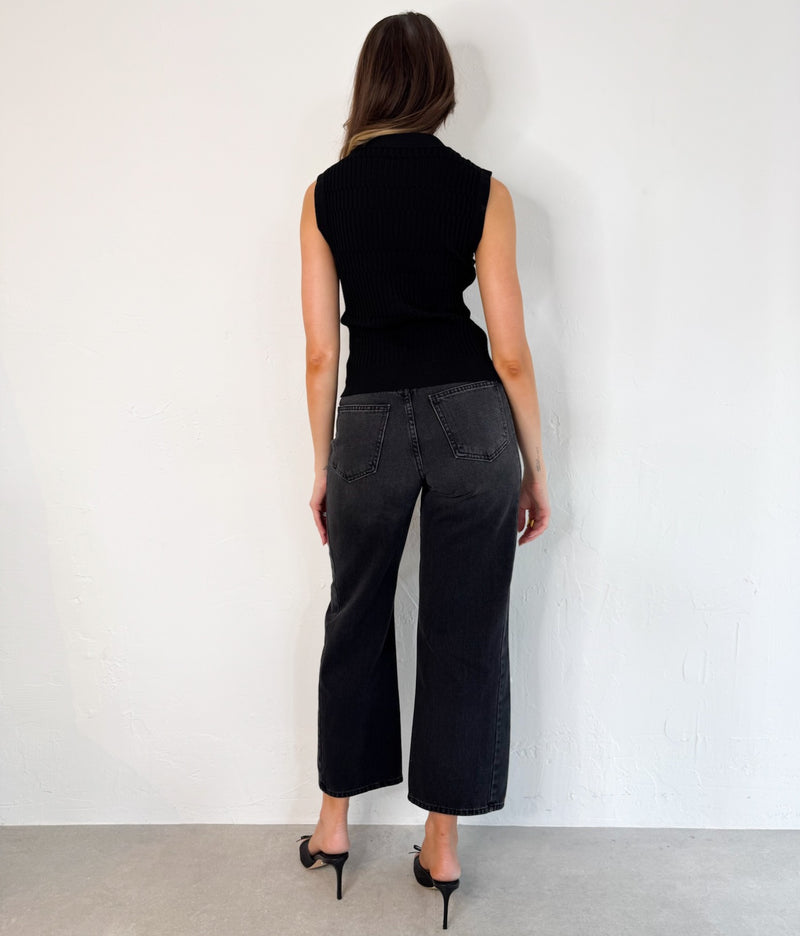 Enzo Barrel Jeans in Black