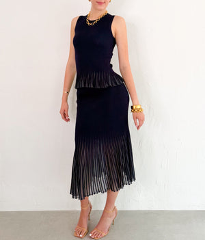 Llana Set in Navy