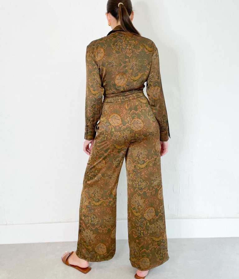 Ariana Set in Brown Multi