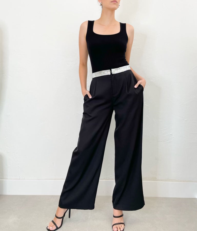 Regina Pants in Black