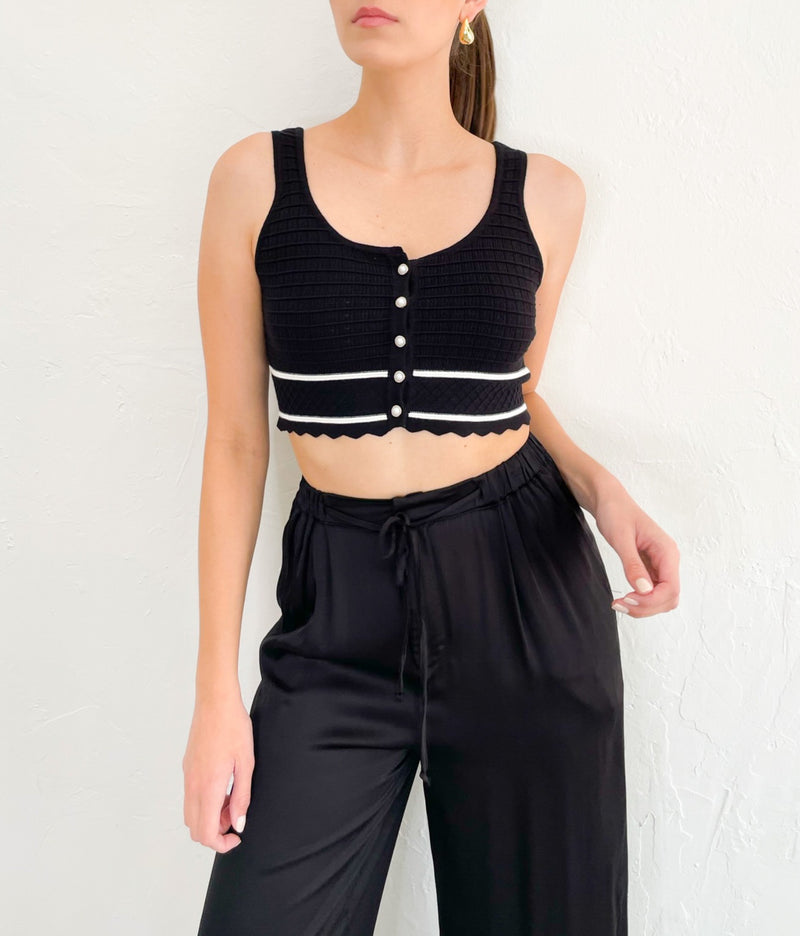 Calli Top in Black/White